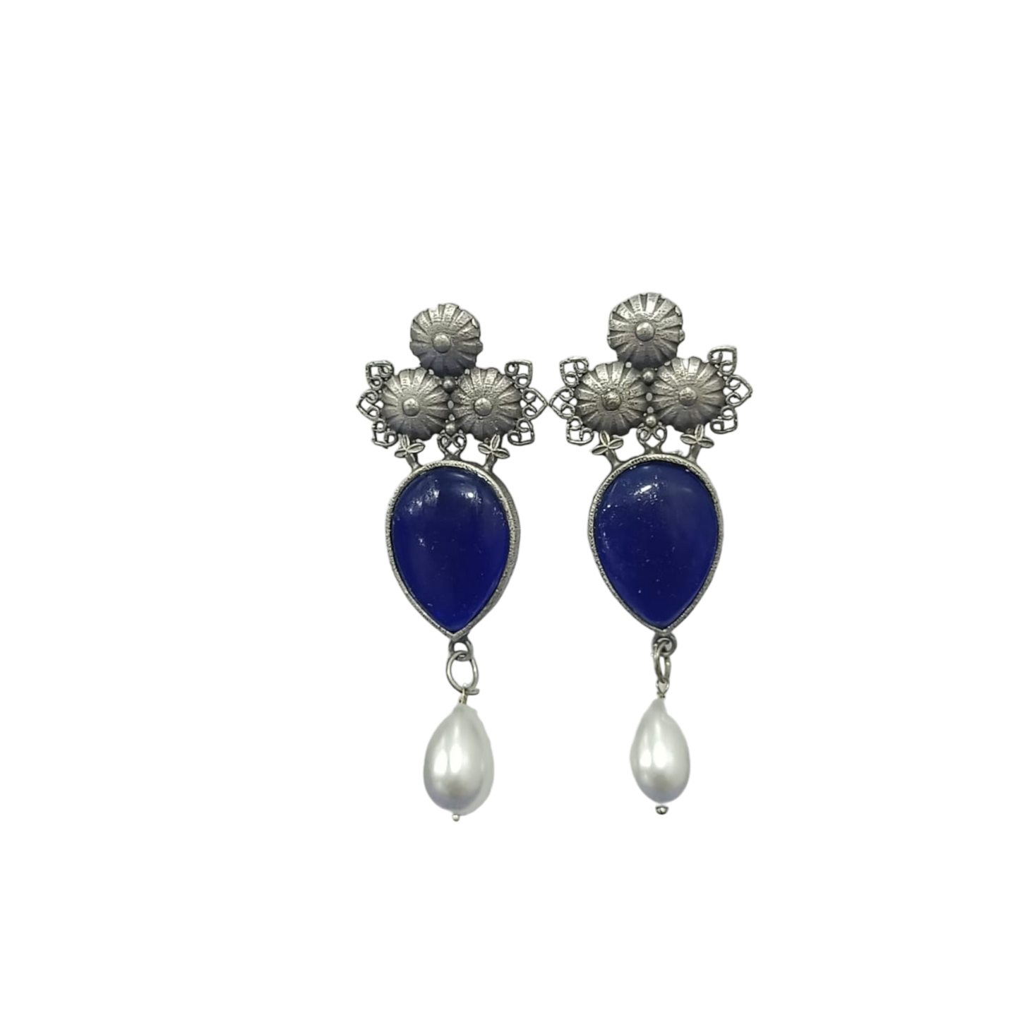 Pearl-adorned Leaf Elegance Silver Replica Earrings