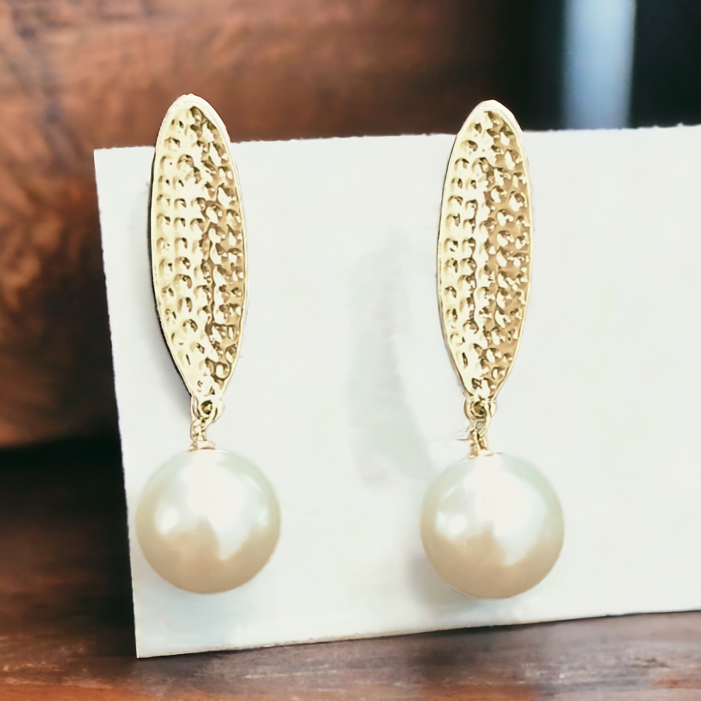 Classy Leaf with Pearl Earrings
