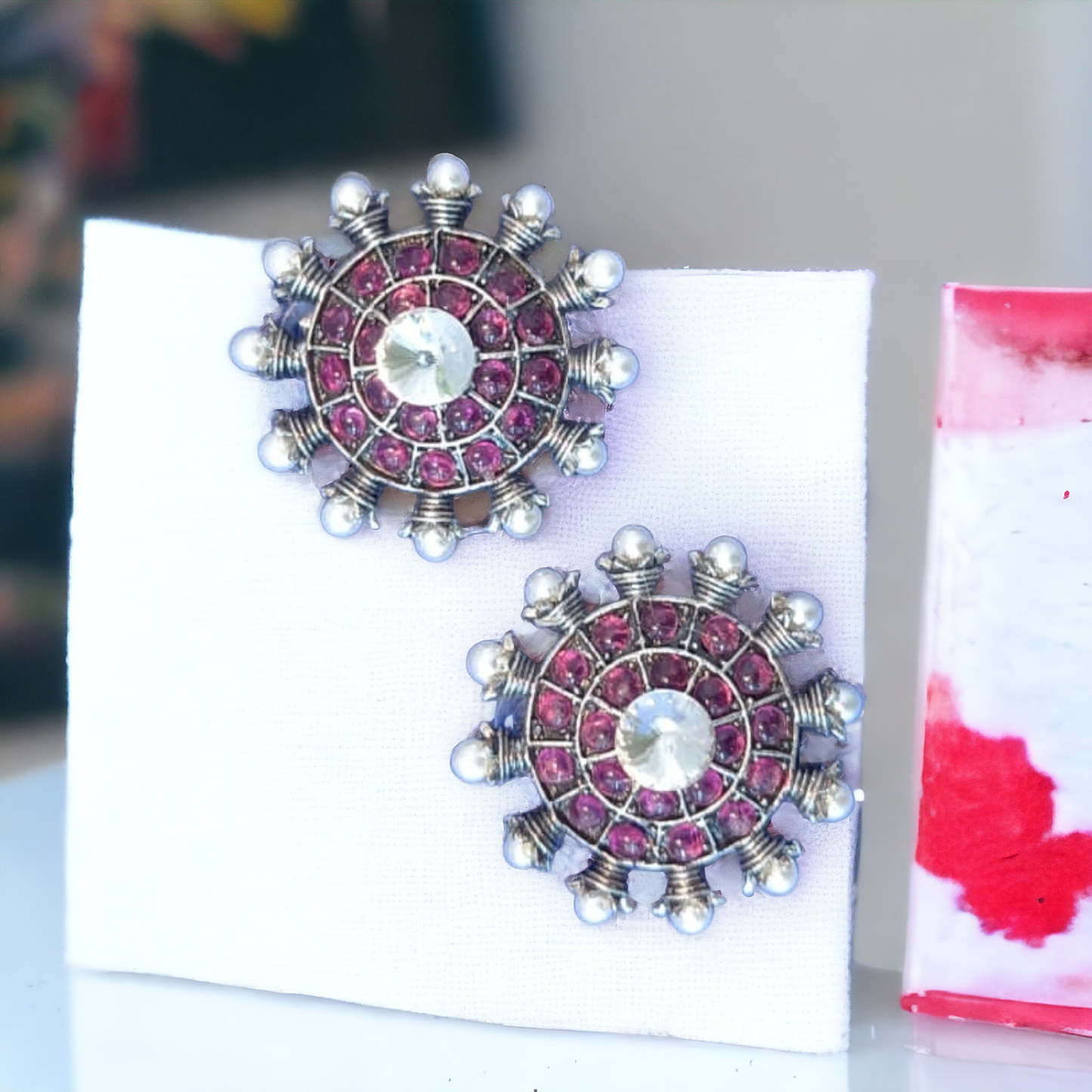 Serene Round Stud Earrings with Pearls