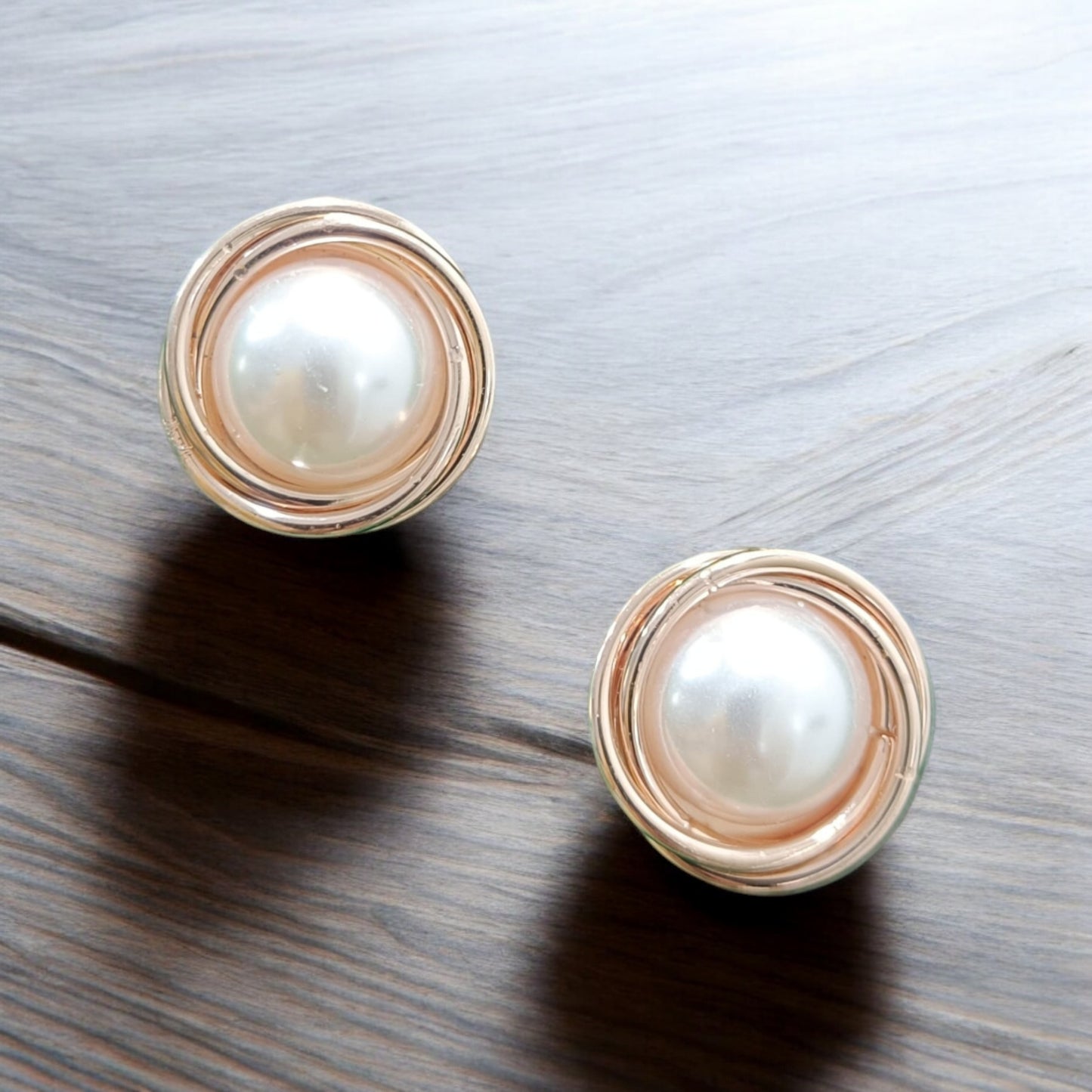 Pearl Studs