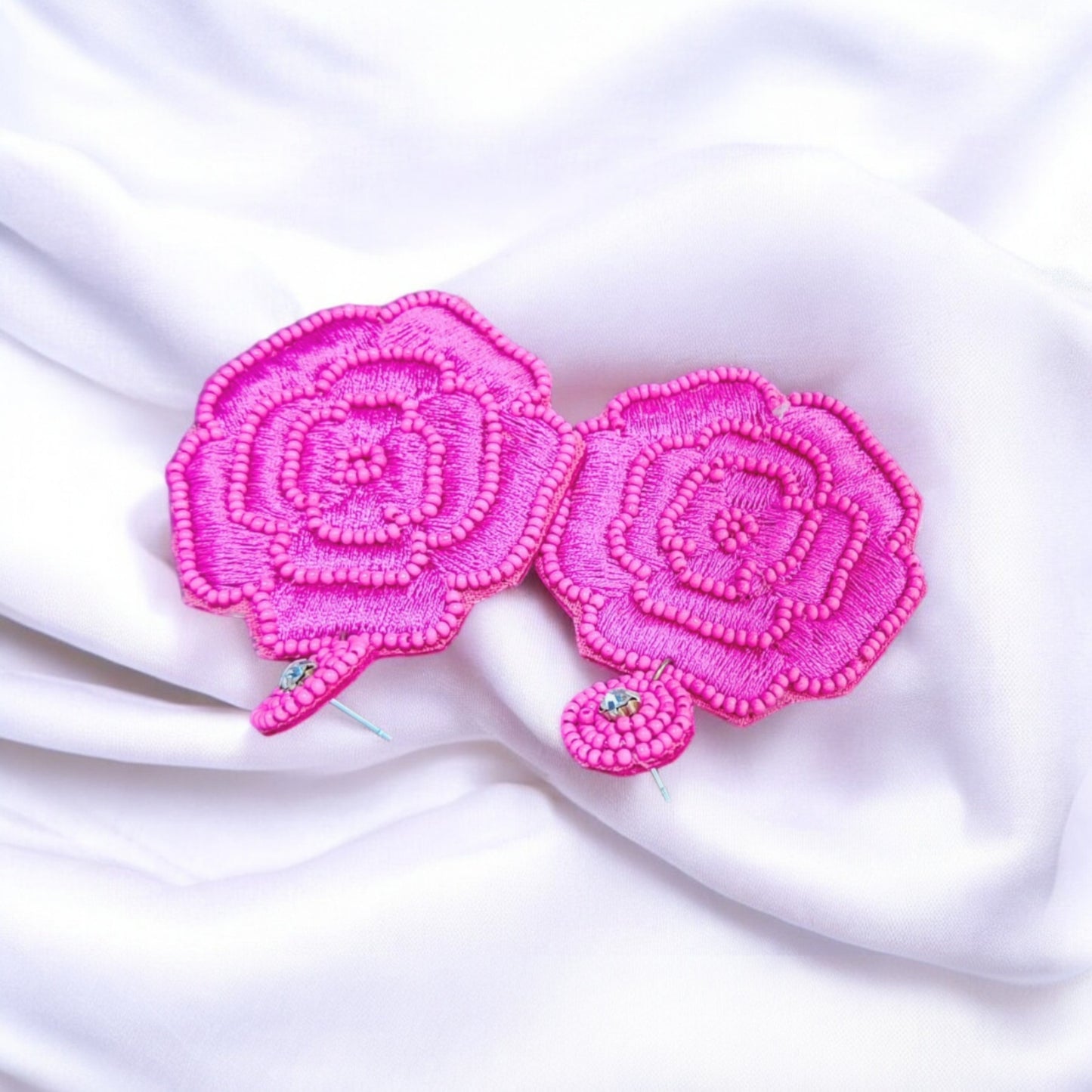 Handcrafted flower shaped pink Earrings